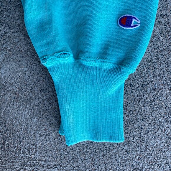 Vintage 90s Champion USA turquoise embroidered sweatshirt - Picture 3 of 3